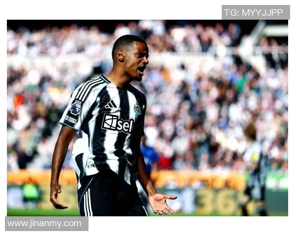 足球明星的底线在哪里揭示他们真实的一面与职业道德的挑战