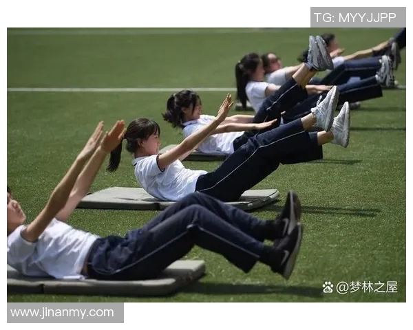 中考体育一对一培训助力学生全面提升运动能力与考试成绩